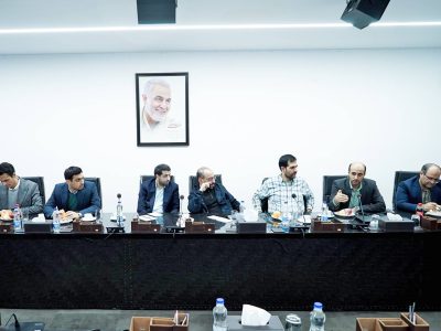 دست در دست دانشگاه