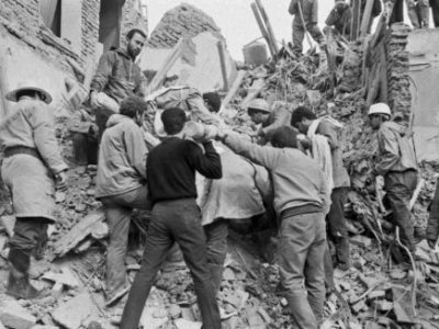 از«دره»  به «قلّه»