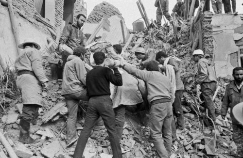 از«دره» به «قلّه»