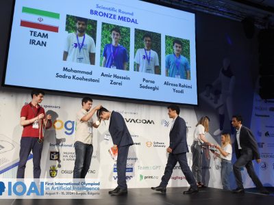 آموزش هوش مصنوعی باید از مدارس آغاز شود