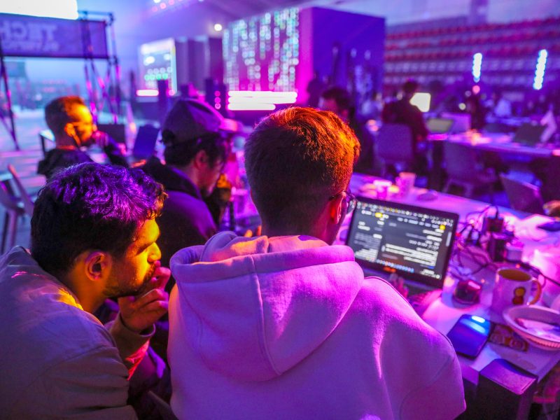 «آکادمی راوین» اجرای مهم‌ترین رقابت‌های  بین‌المللی المپیک فناوری ۱۴۰۴را برعهده داشت